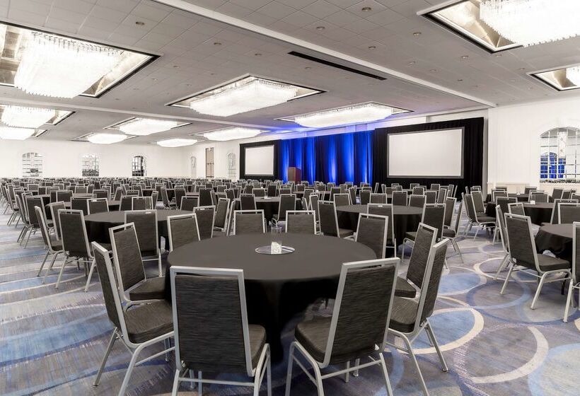 فندق Hyatt Regency Tulsa Downtown