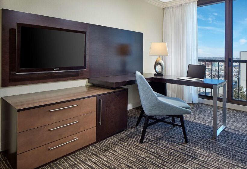 فندق Hyatt Regency Tulsa Downtown