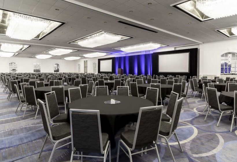 فندق Hyatt Regency Tulsa Downtown