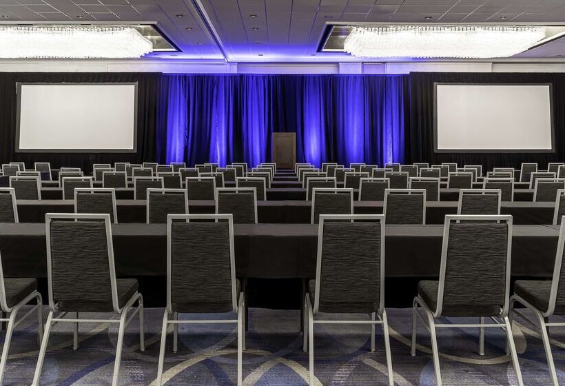 فندق Hyatt Regency Tulsa Downtown