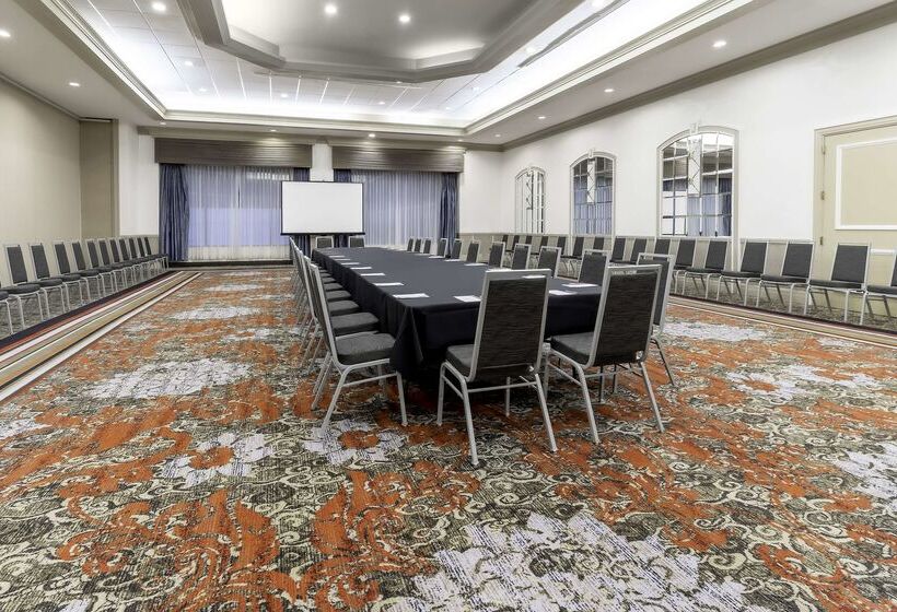 فندق Hyatt Regency Tulsa Downtown