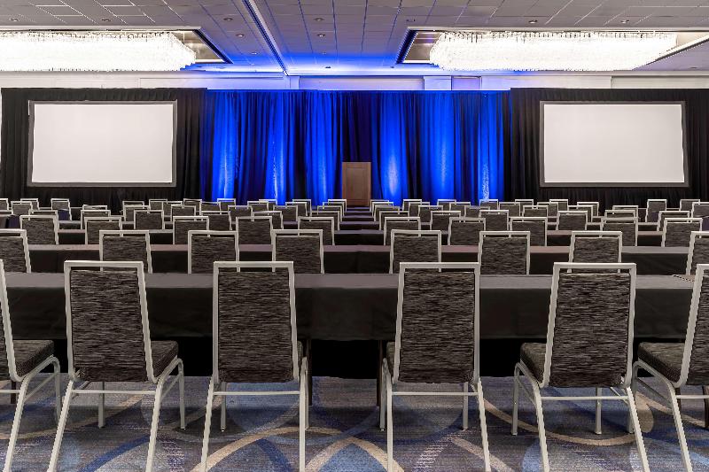 فندق Hyatt Regency Tulsa Downtown