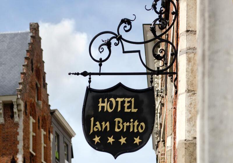 ホテル Jan Brito