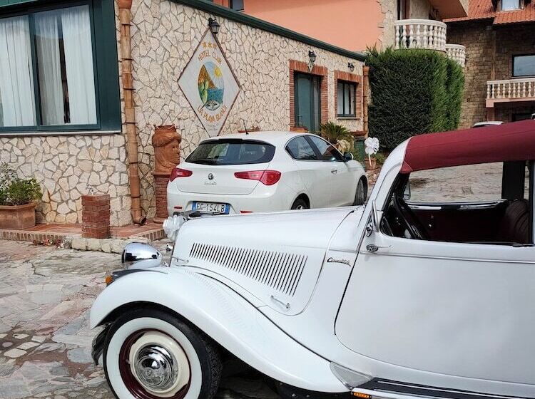 Отель La Playa Blanca