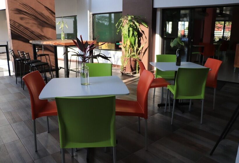 酒店 La Quinta Exxpres