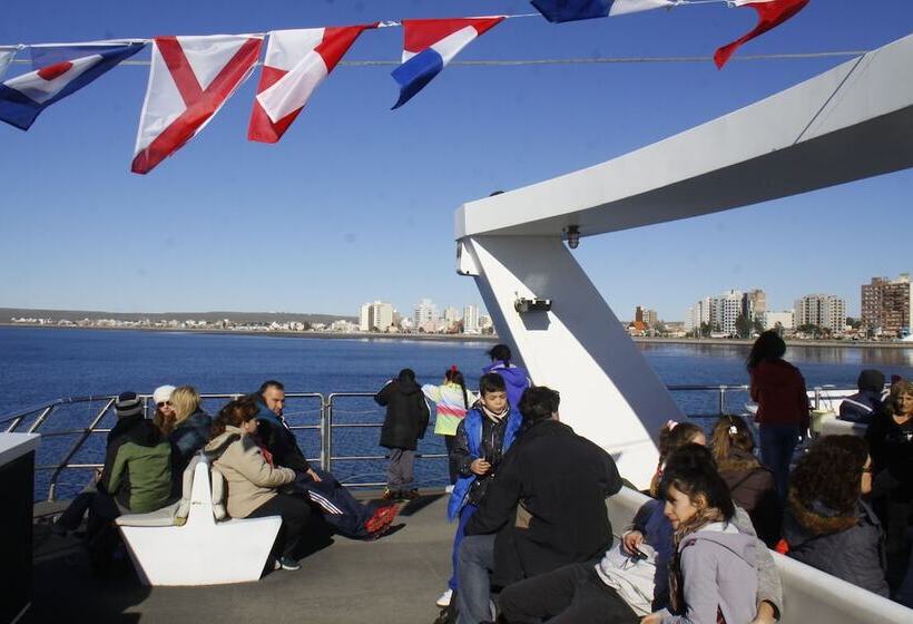 בית מלון כפרי La Tosca Hostel