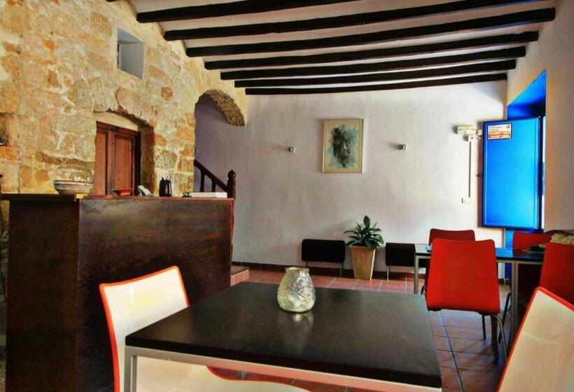 ホテル La Trancada