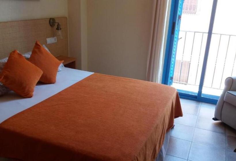 ホテル La Trancada