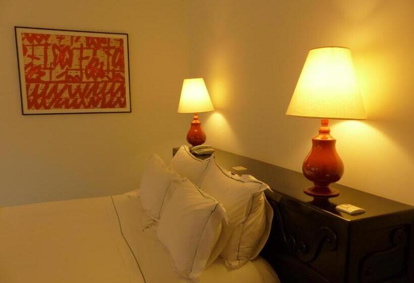 Отель La Villa Mandarine