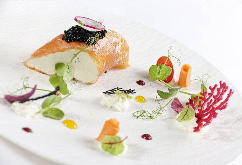 호텔 Le Richebourg Hôtel, Restaurant & Spa