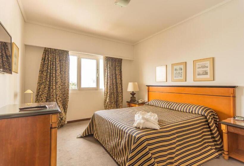 فندق Libertador Tandil