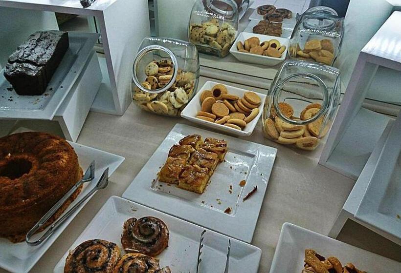 هتل Libertador Tandil