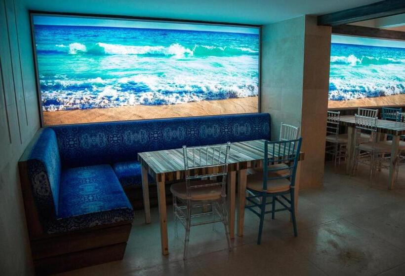 ホテル Marqués Del Mar