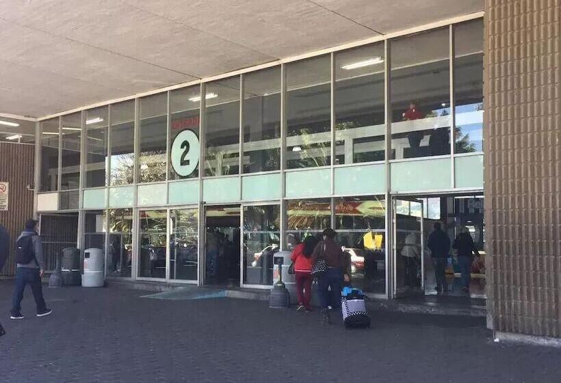 ホテル Maya Palenque