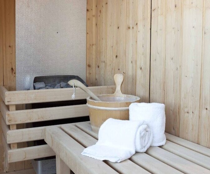 هتل Meninas Boutique Opera