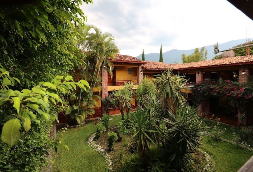 ホテル Misión Concá