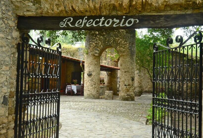 ホテル Misión Concá