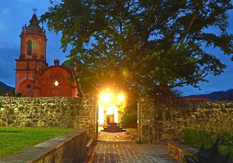 ホテル Misión Concá