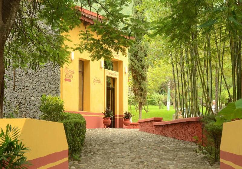 ホテル Misión Concá