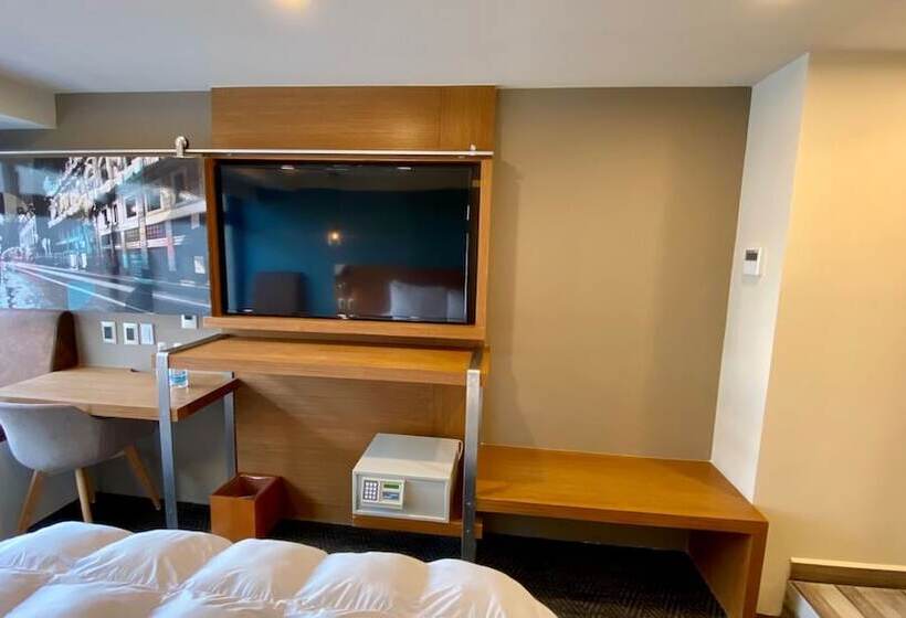 ホテル Clé Reforma Insurgentes