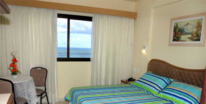 هتل Yak Beach  Ponta Negra