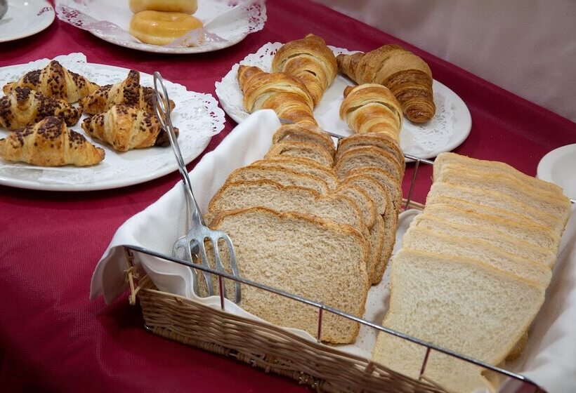 Отель Palacio De Pujadas By Mij