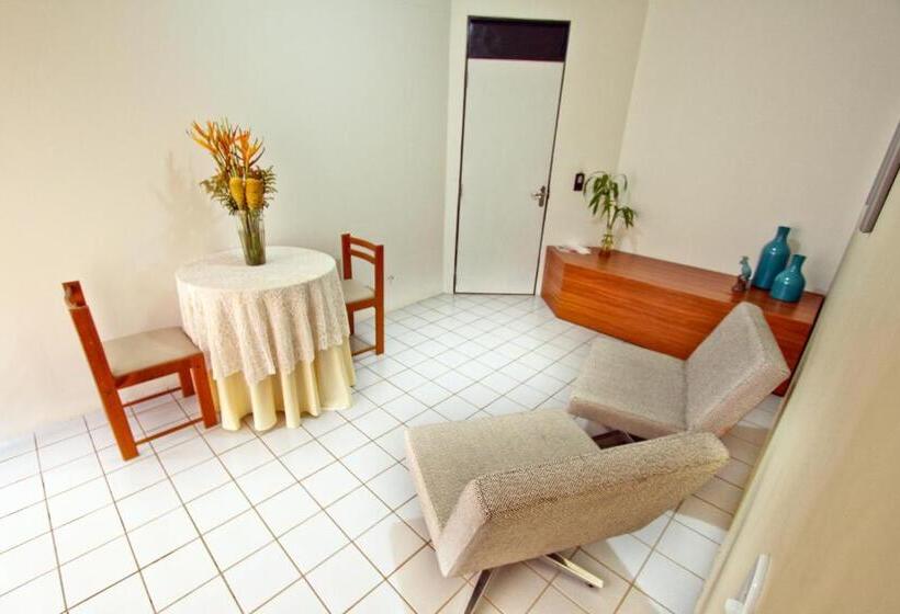 호텔 Petrolina Palace