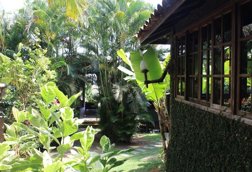 בית מלון כפרי Pousada Afrika