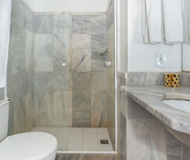 בית מלון כפרי Pousada Afrika