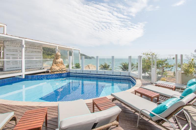 هتل Pousada Brava Club