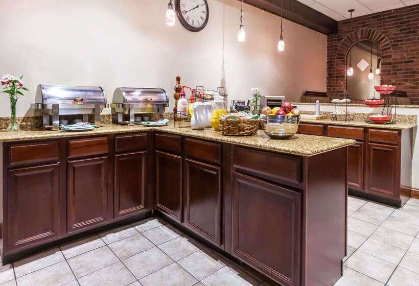 호텔 Ramada Plaza By Wyndham Albany