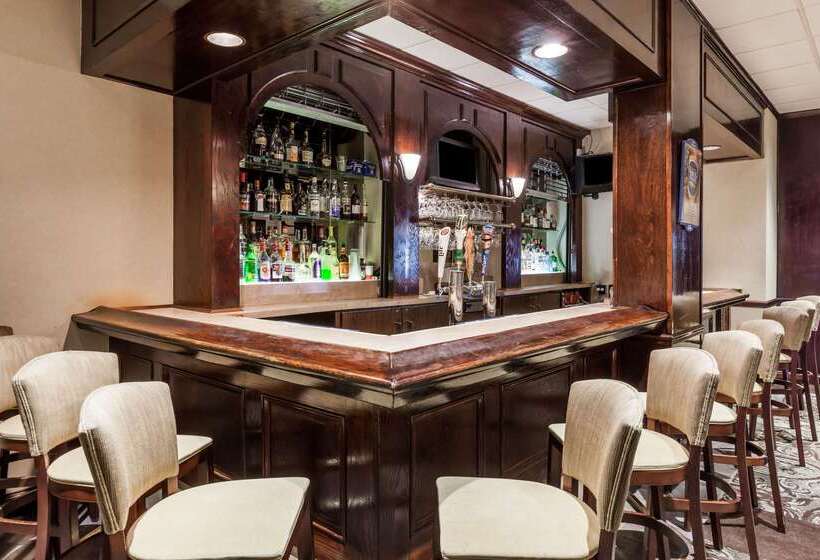 호텔 Ramada Plaza By Wyndham Albany