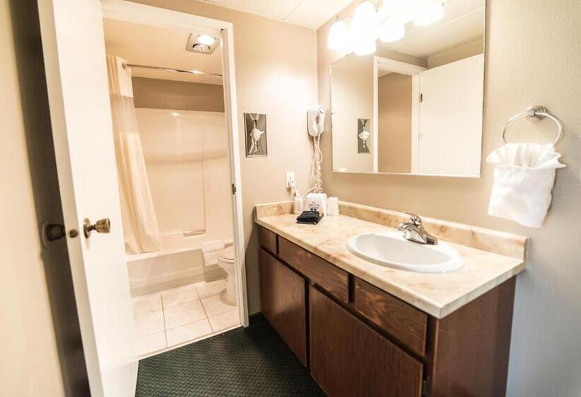 호텔 Red Ledges Inn