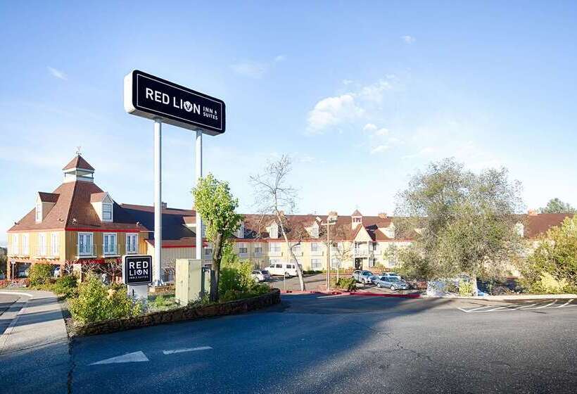 فندق Red Lion Inn & Suites Auburn