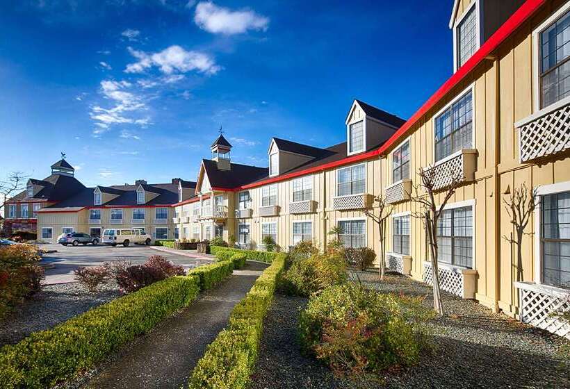 فندق Red Lion Inn & Suites Auburn