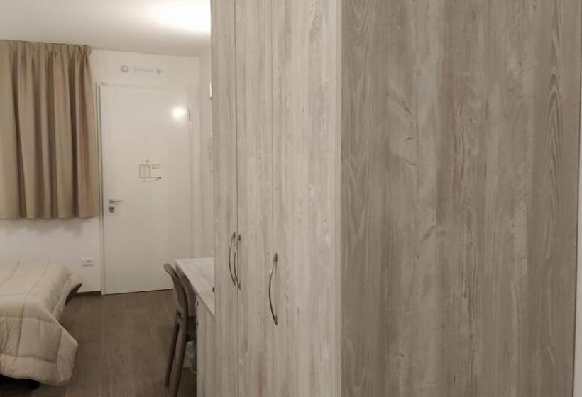 Отель Ristorante Alla Campagna