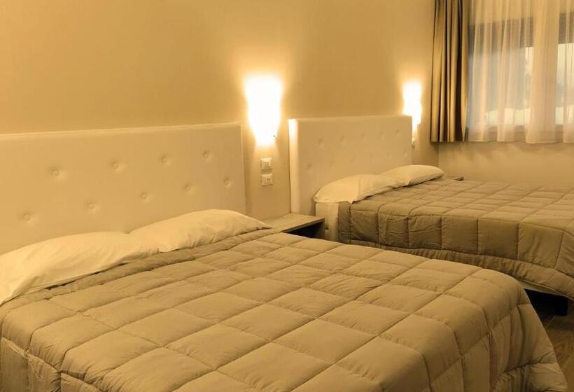 Отель Ristorante Alla Campagna