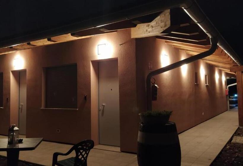 Отель Ristorante Alla Campagna