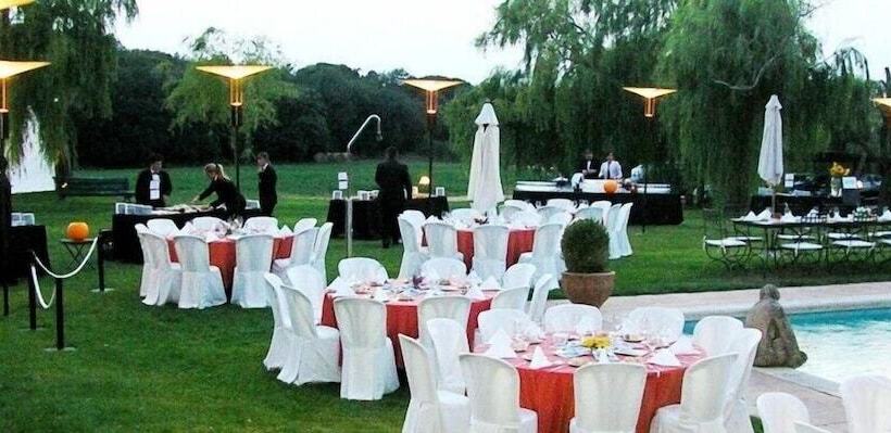 فندق ريفى Mas Salvi Country Boutique