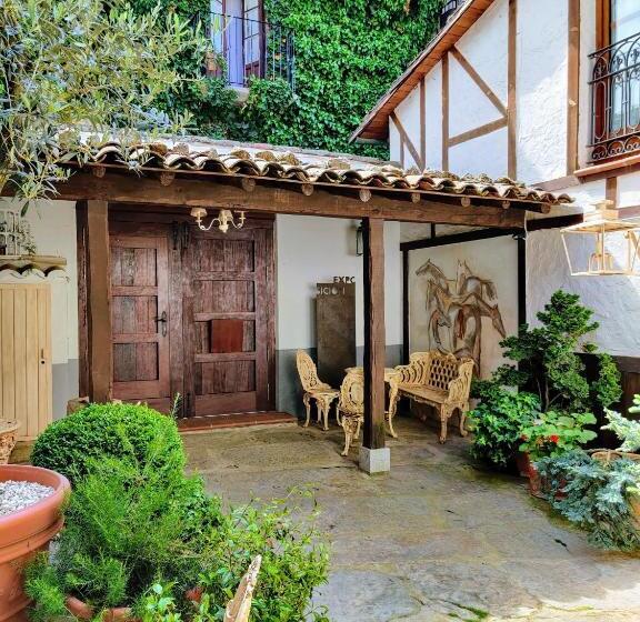 هتل روستایی Posada Restaurante Casa De La Sal