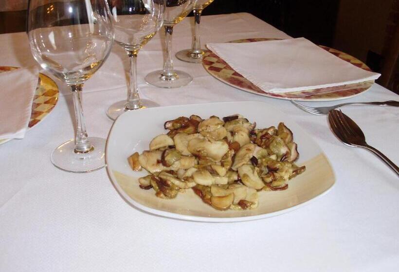 בית מלון כפרי Rural Y Restaurante, Rinconcito De Gredos