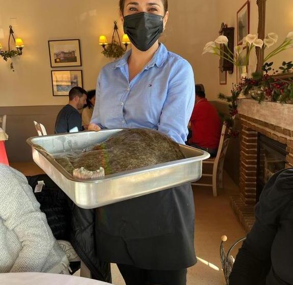 בית מלון כפרי Rural Y Restaurante, Rinconcito De Gredos