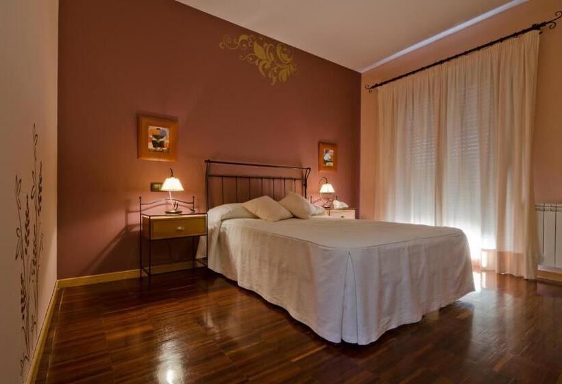 교외 호텔 Rural Y Restaurante, Rinconcito De Gredos