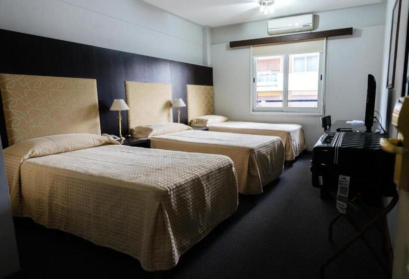 Отель San Nicolas Plaza