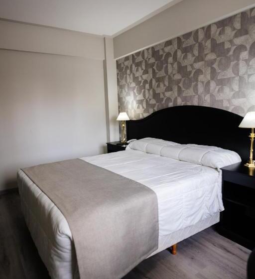 Отель San Nicolas Plaza