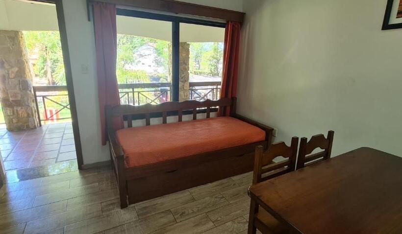 هتل Termas Posada Del Siglo Xix