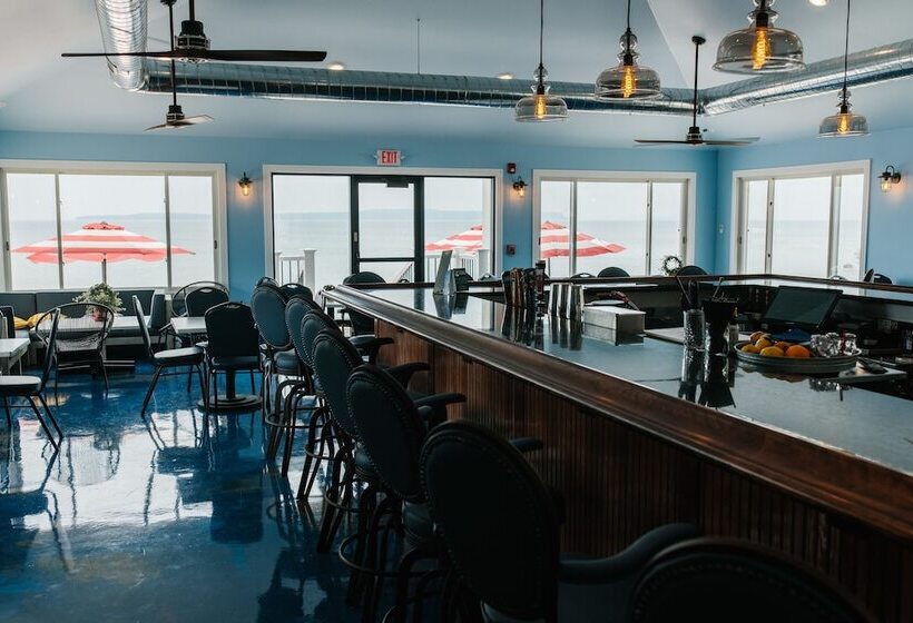 Отель Breakers Resort   Lakeside