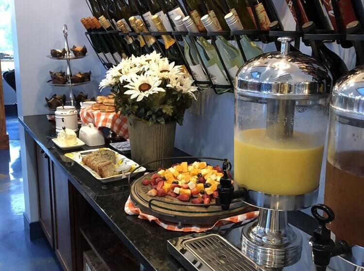 Отель Breakers Resort   Lakeside