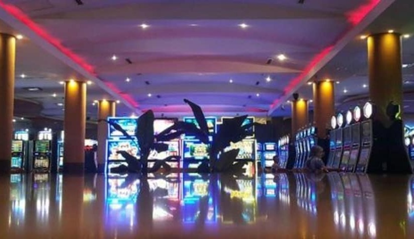 호텔 Tower Inn & Suites