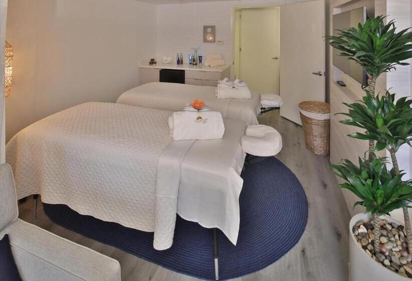 هتل Trump International Beach Resort   Sunny Isles Beach